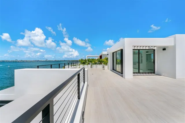 $19,995,000 | 1045 North Venetian Drive, Miami, FL 33139
