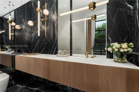 $19,995,000 | 1045 North Venetian Drive, Miami, FL 33139