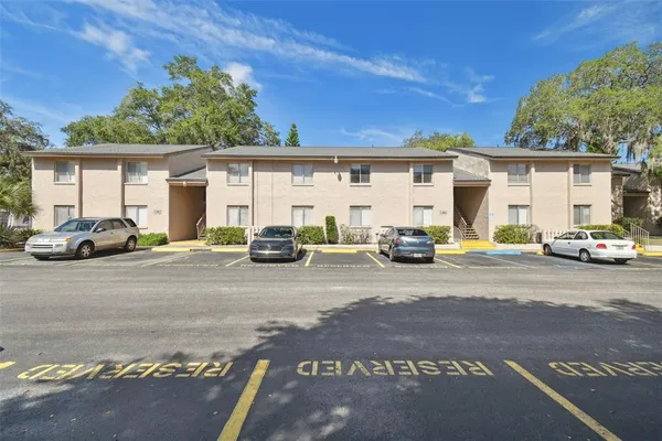 $119,500 | 7504 Presley Place, Unit 115C, Tampa, FL 33617