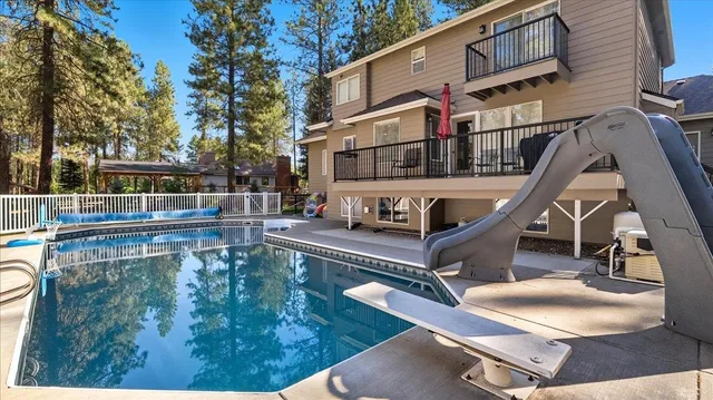 $825,000 | 17917 North Saddle Hill Road, Colbert, WA 99005