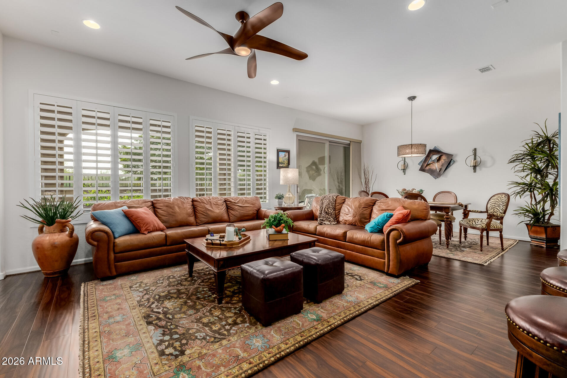 16339 Piccadilly Road Goodyear, AZ 85395 - Photo 3 of 21 Great room