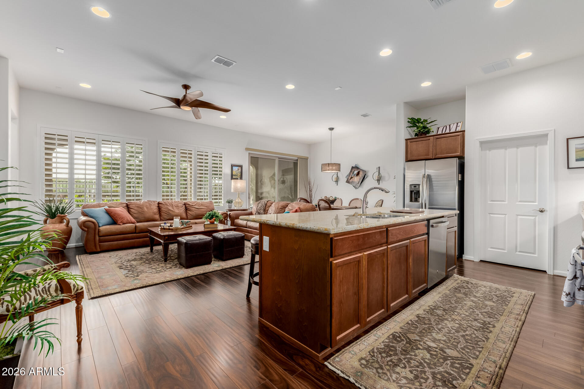 16339 Piccadilly Road Goodyear, AZ 85395 - Photo 7 of 21 Kitchen view