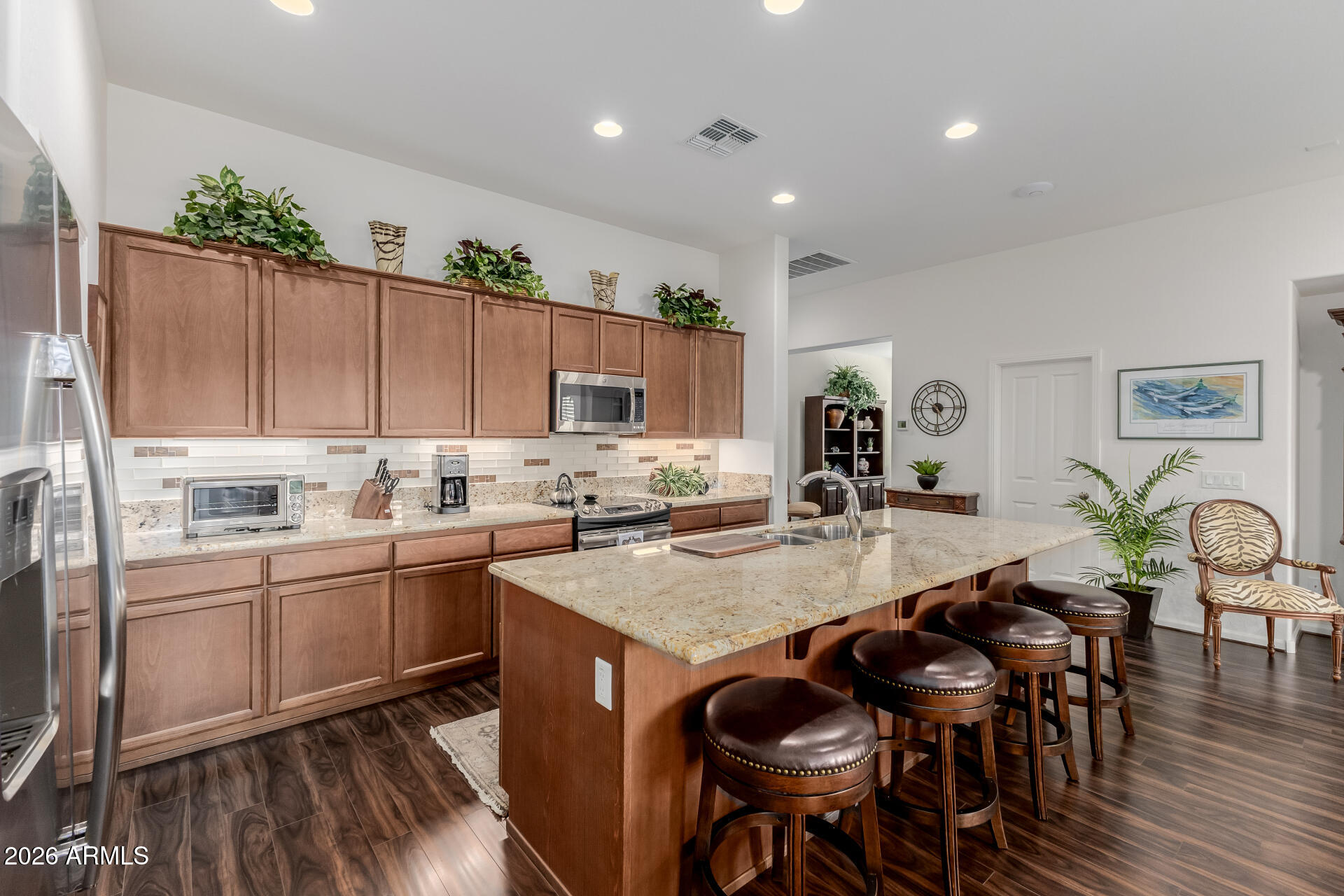 16339 Piccadilly Road Goodyear, AZ 85395 - Photo 9 of 21 Kitchen view 2