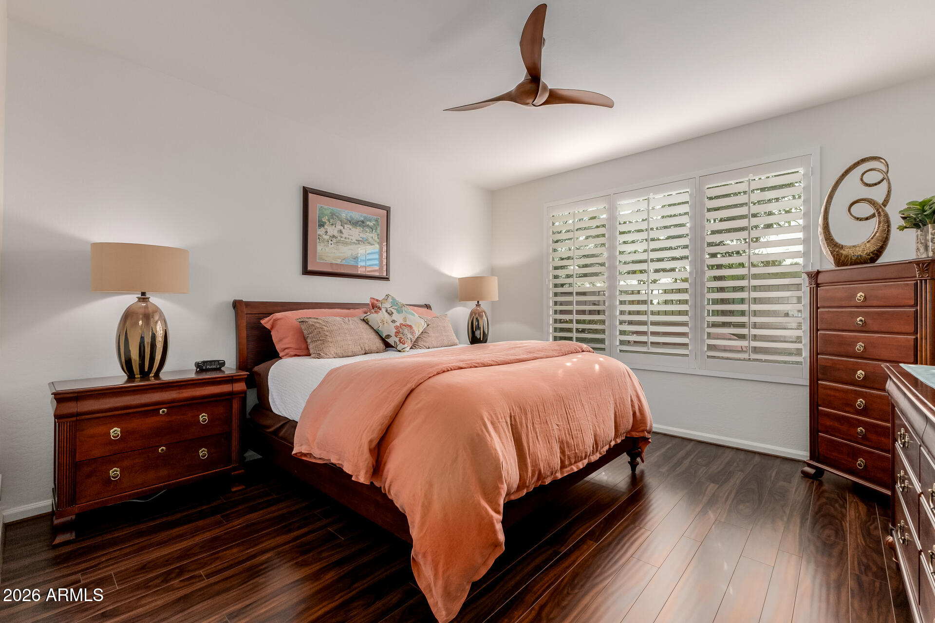 16339 Piccadilly Road Goodyear, AZ 85395 - Photo 10 of 21 Primary suite