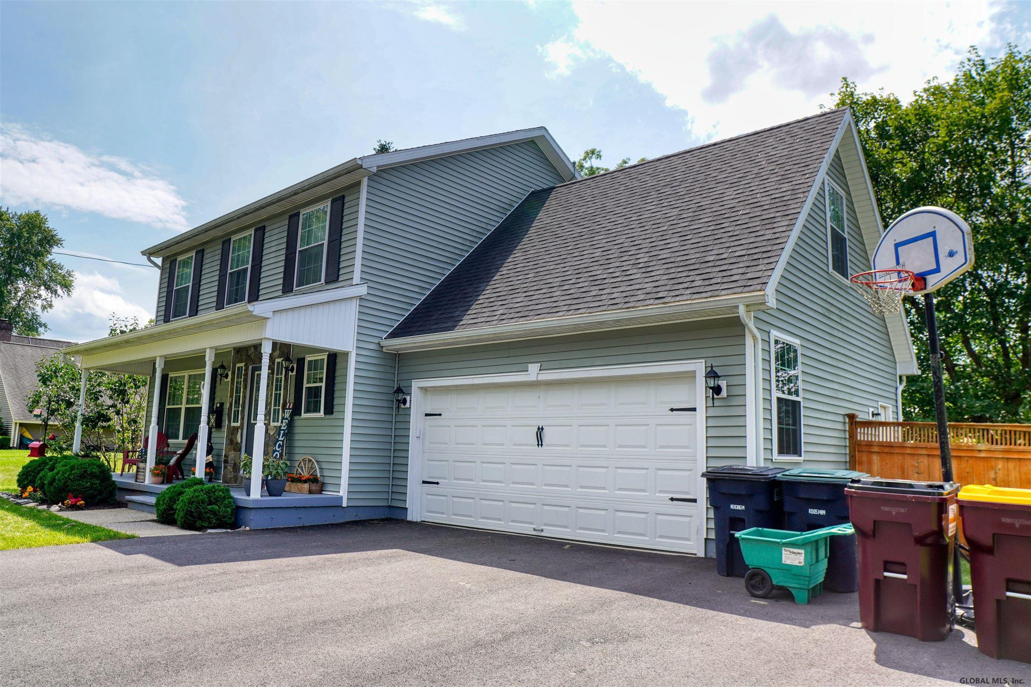 11 Meadowbrook Road Queensbury, NY 12804 - Photo 4 of 29 Photo 4