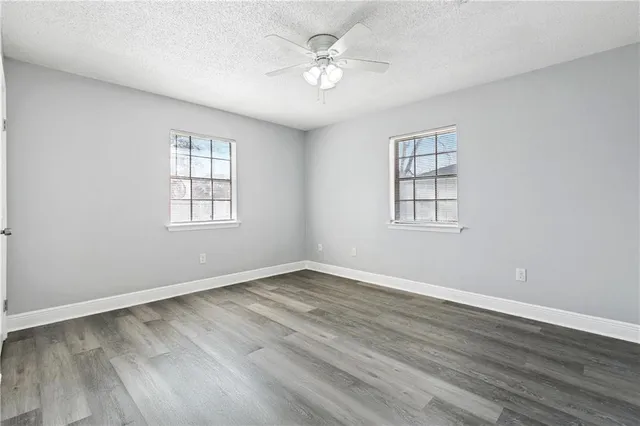 $189,000 | 1924 Yorktowne Drive, Laplace, LA 70068