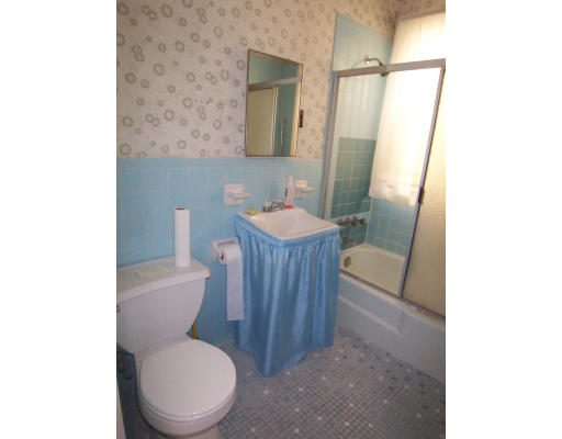 30-32 Russell Road Somerville, MA 02144 - Photo 8 of 23 Gallery Image 8