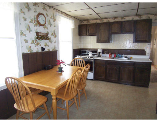 30-32 Russell Road Somerville, MA 02144 - Photo 10 of 23 Gallery Image 10