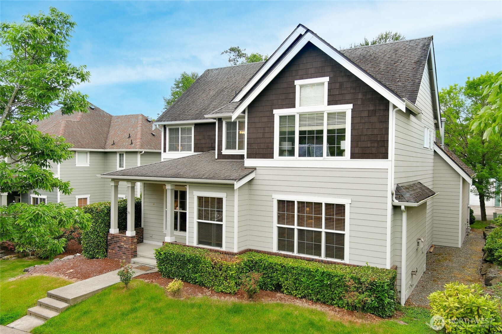 17123 Parkside Way Southeast Renton, WA 98058 - Photo 4 of 30