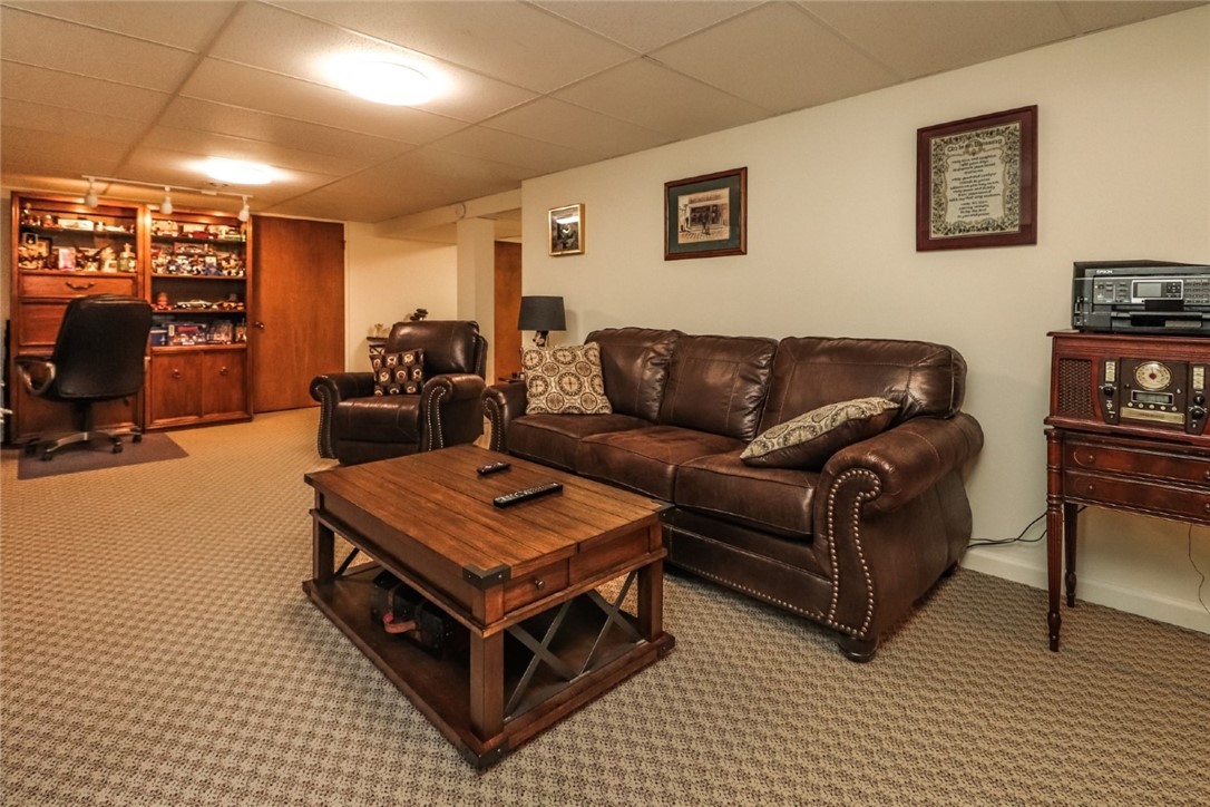 210 Erath Drive Greece, NY 14626 - Photo 22 of 38