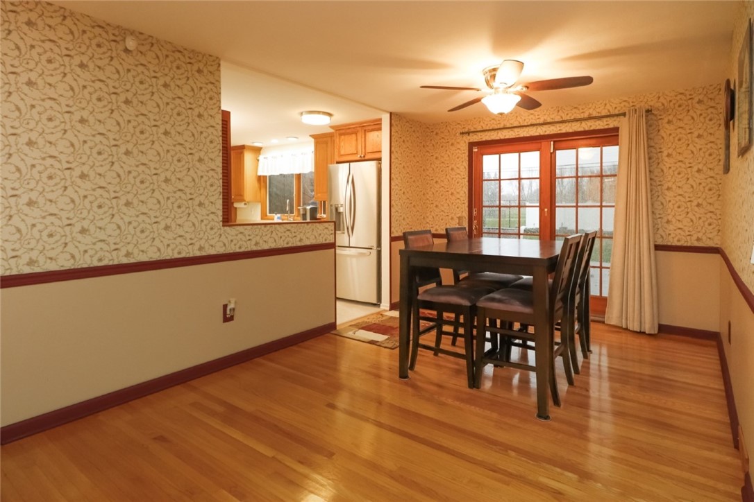 210 Erath Drive Greece, NY 14626 - Photo 10 of 38