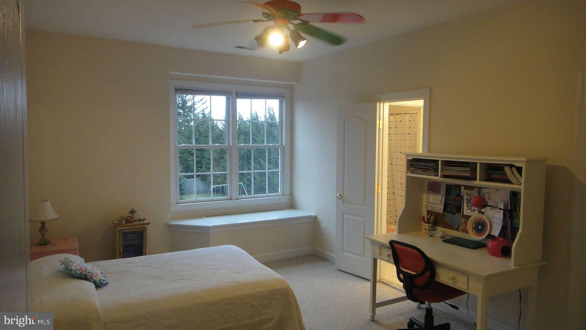 24719 Ridge Road Damascus, MD 20872 - Photo 26 of 30 Bedroom 3