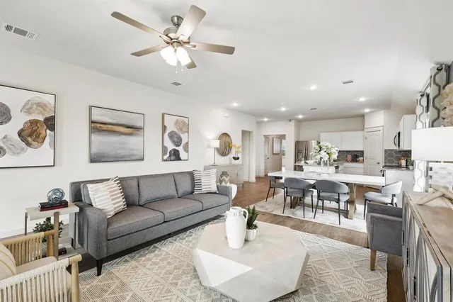 $344,990 | 208 Reliance Road, Godley, TX 76044