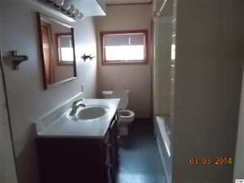 1070 Moore Road Adrian, MI 49221 - Photo 9 of 9 20398584-8.JPG