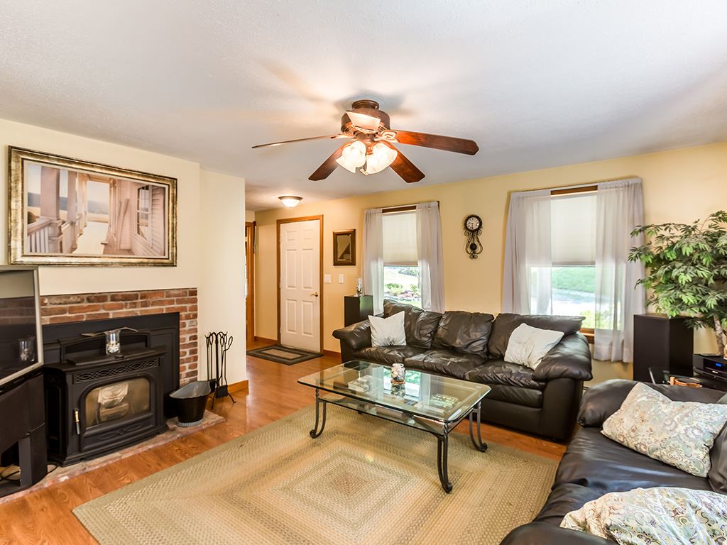 70 Proctor Road Wilton, NH 03086 - Photo 8 of 26