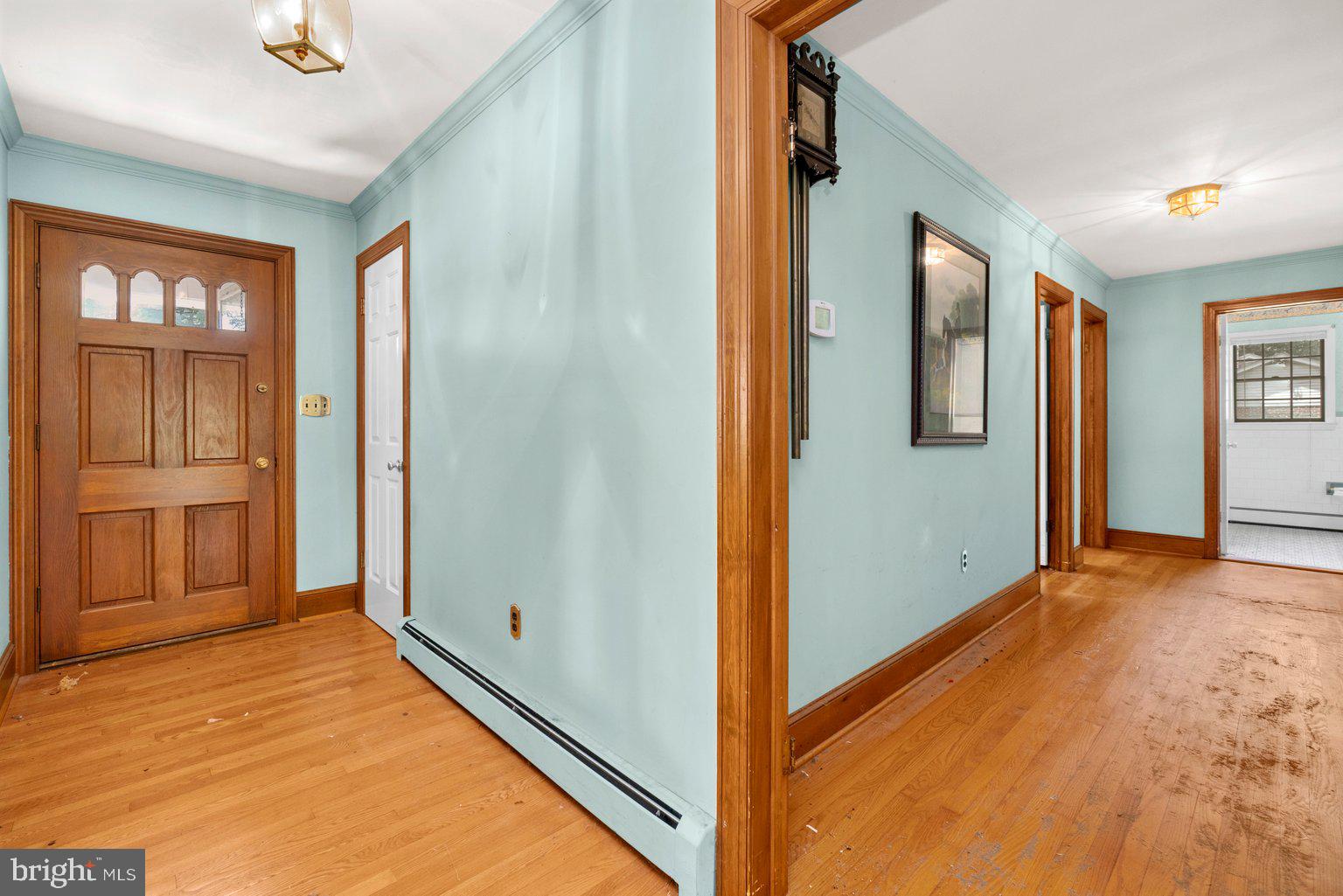 610 Blankner Road Sykesville, MD 21784 - Photo 17 of 28 front door/hallway to bedrooms