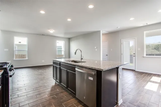 $2,250 | 11729 Lago De Garda Drive, Austin, TX 78747