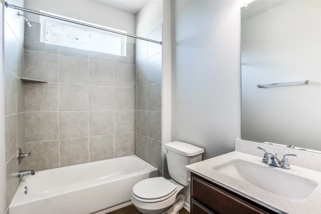 $2,250 | 11729 Lago De Garda Drive, Austin, TX 78747