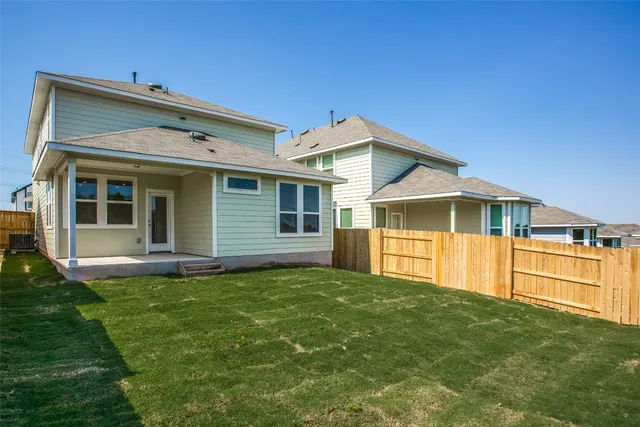 $2,250 | 11729 Lago De Garda Drive, Austin, TX 78747