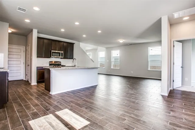 $2,250 | 11729 Lago De Garda Drive, Austin, TX 78747