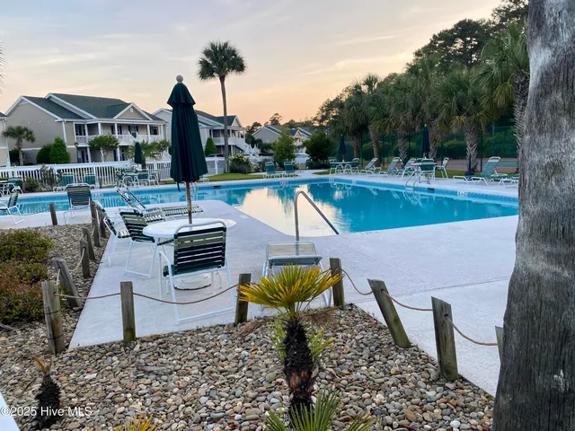 $262,500 | 882 Great Egret Circle Southwest, Unit 4, Sunset Beach, NC 28468