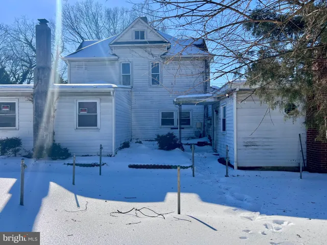 $319,900 | 320 Company Street, Lawnside, NJ 08045