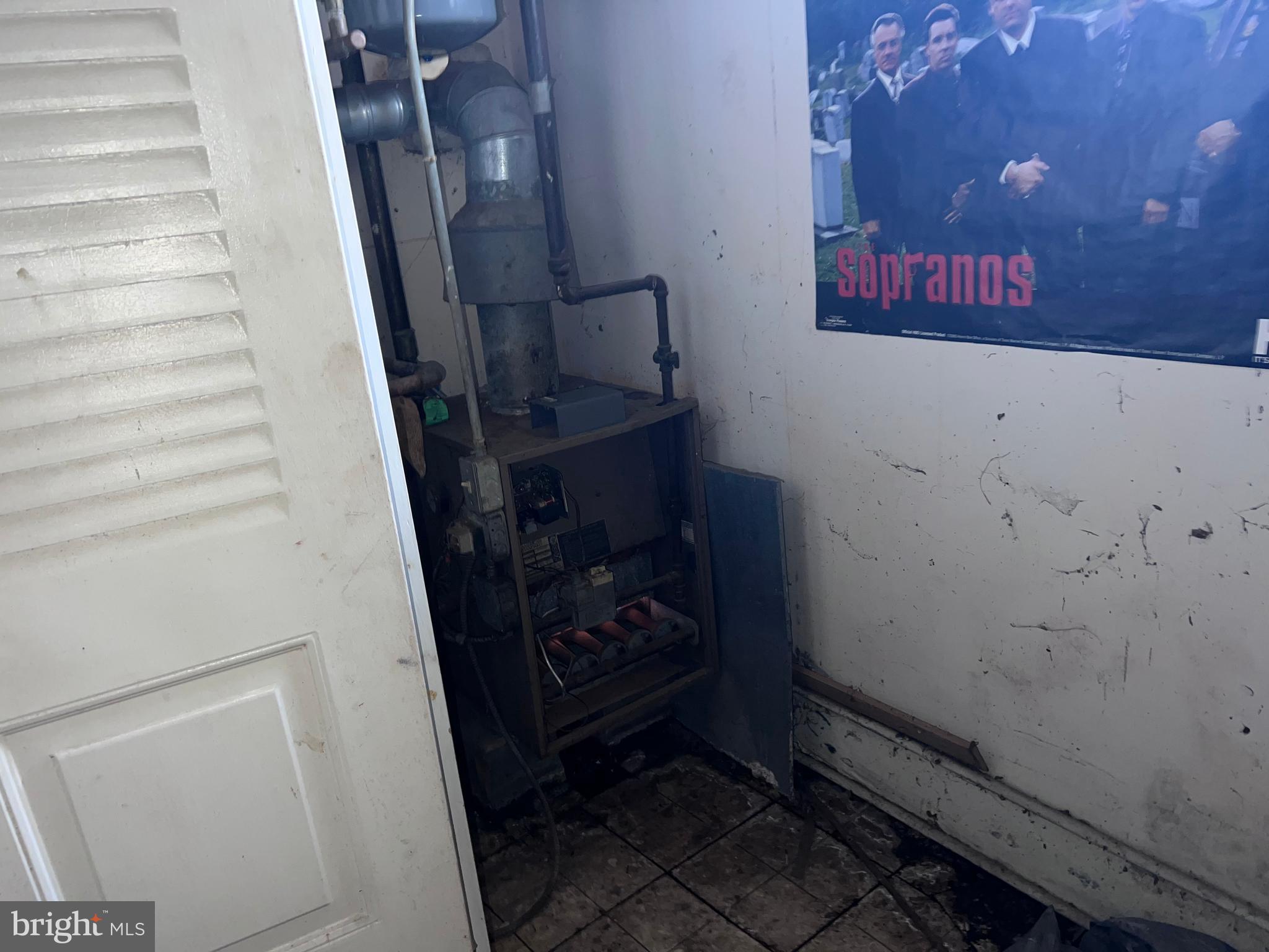 320 Company Street Lawnside, NJ 08045 - Photo 20 of 26