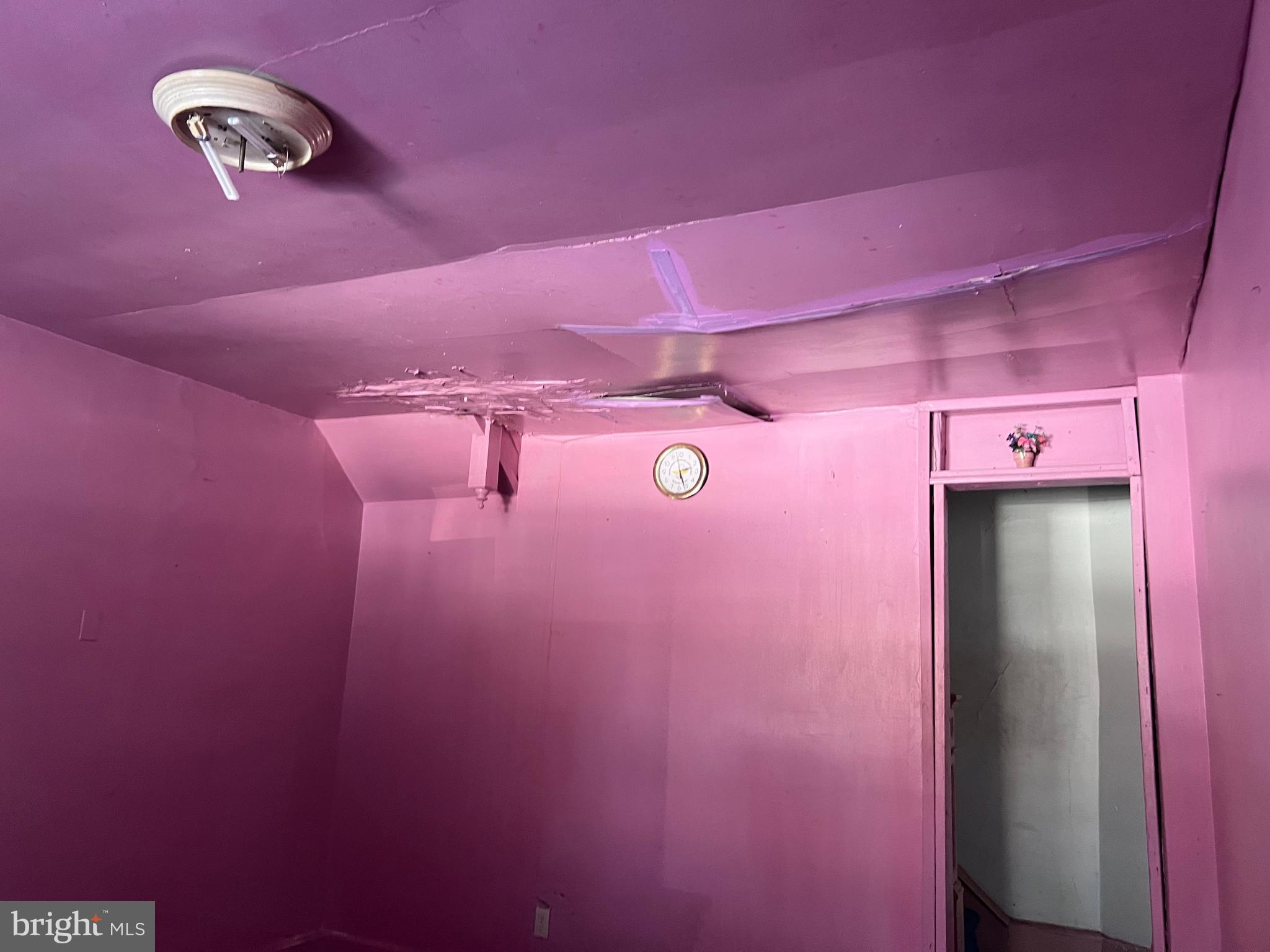 320 Company Street Lawnside, NJ 08045 - Photo 8 of 26