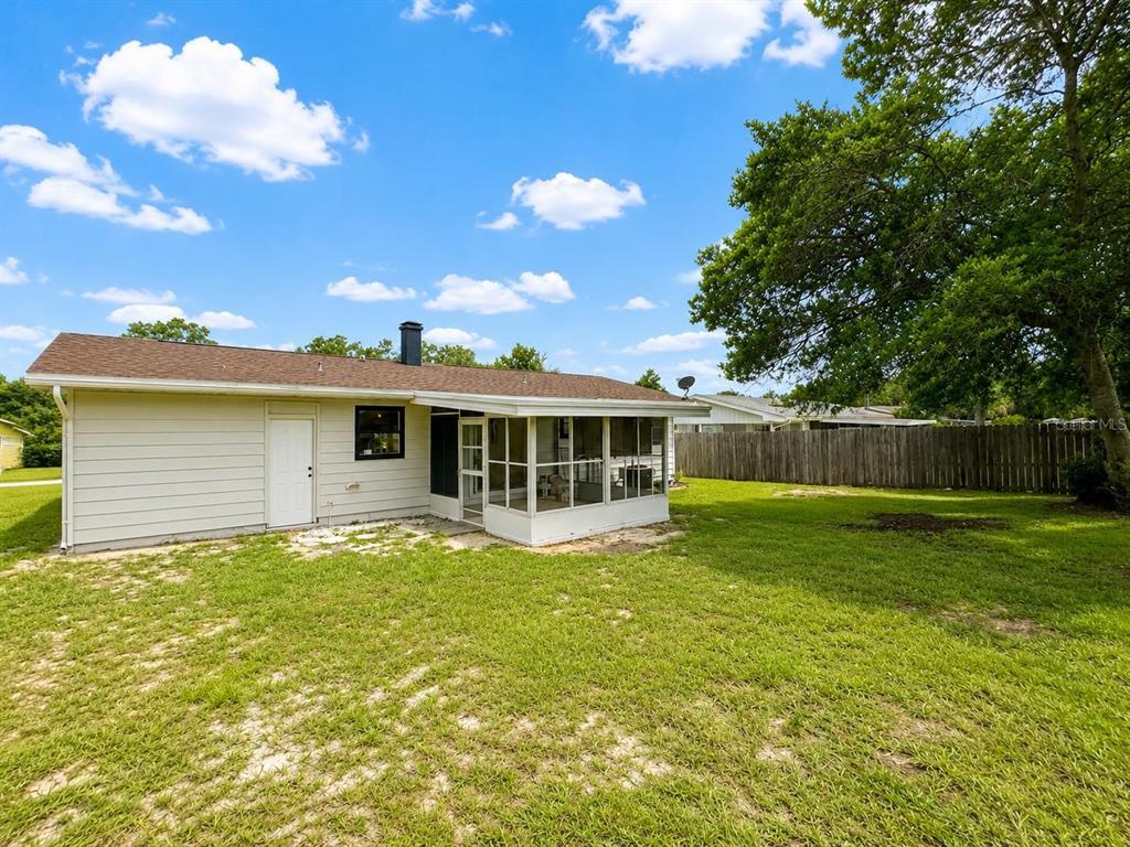 14565 Southwest 35th Terrace Road Ocala, FL 34473 - Photo 18 of 19 Gallery Image 18