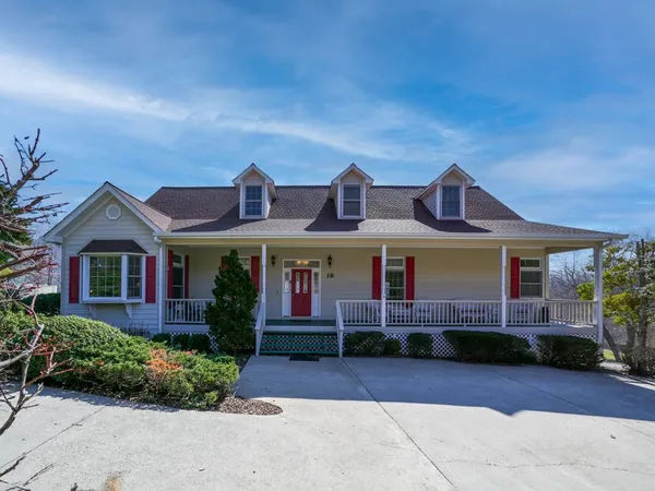 $749,900 | 18 Foxfire Court, Hayesville, NC 28904