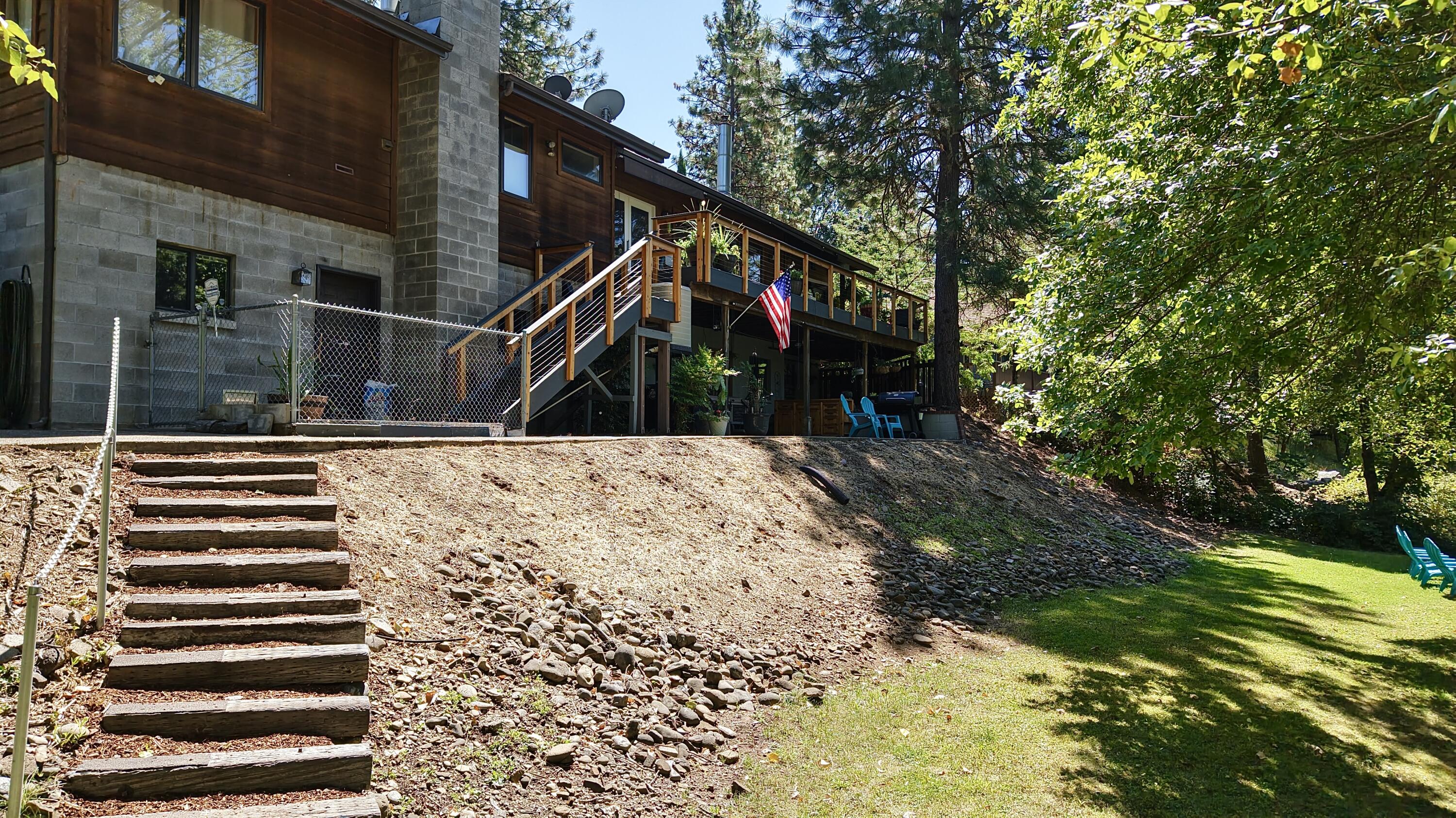 975 Old Ferry Road Shady Cove, OR 97539 - Photo 63 of 100 Stairs down to river