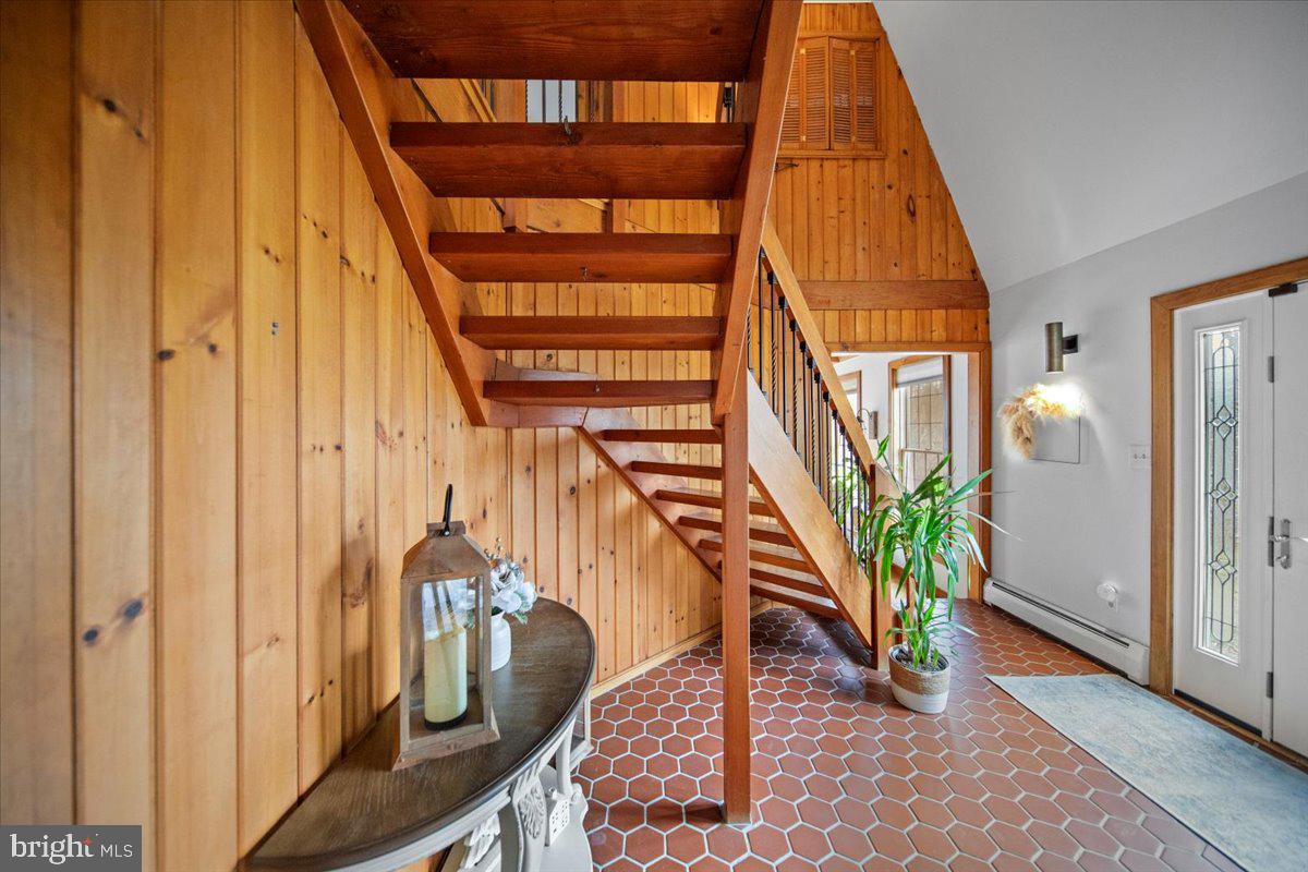 809 Ridge Valley Road Sellersville, PA 18960 - Photo 8 of 39 Gallery Image 8