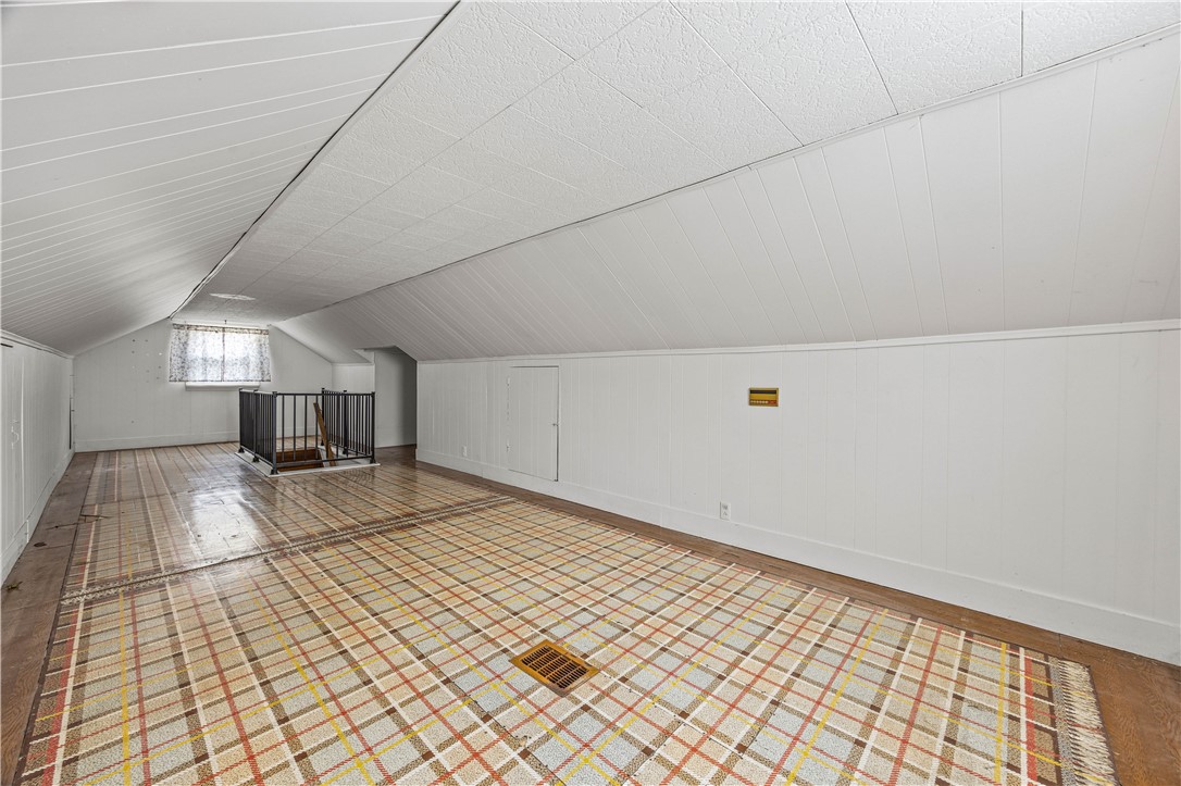 515 Shelford Road Irondequoit, NY 14609 - Photo 13 of 21