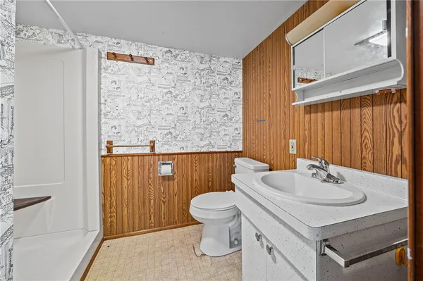 $189,000 | 515 Shelford Road, Irondequoit, NY 14609