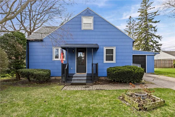 $189,000 | 515 Shelford Road, Irondequoit, NY 14609