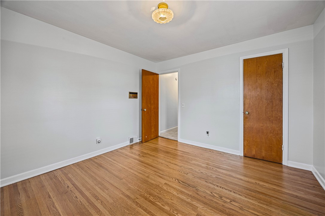 515 Shelford Road Irondequoit, NY 14609 - Photo 10 of 21