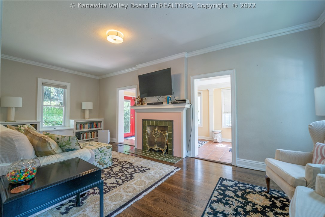 1004 Loudon Heights Road Charleston, WV 25314 - Photo 8 of 43 Gallery Image 8