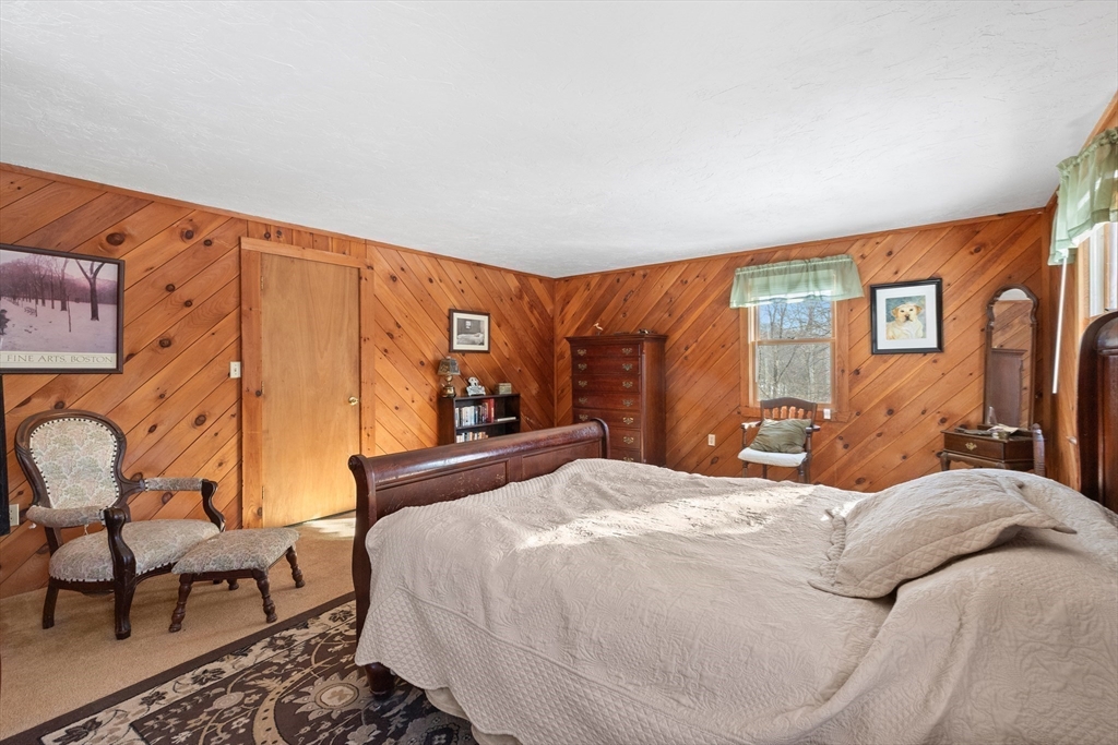 6 Skunk Road Merrimac, MA 01860 - Photo 15 of 34