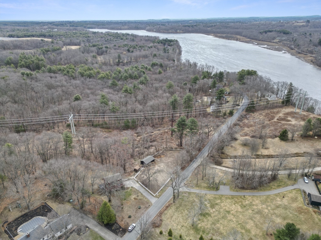 6 Skunk Road Merrimac, MA 01860 - Photo 26 of 34