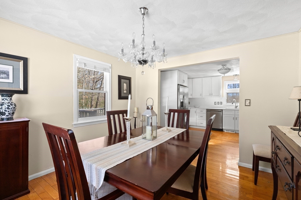 6 Skunk Road Merrimac, MA 01860 - Photo 8 of 34