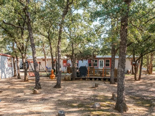 $165,000 | 196 Perch Road, Bowie, TX 76230