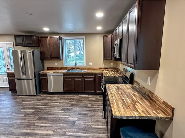 $233,000 | 9 Whiting Street, Bath, NY 14810