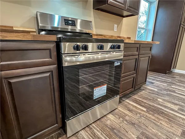 $233,000 | 9 Whiting Street, Bath, NY 14810