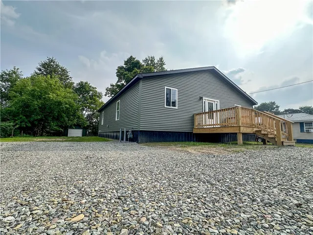 $239,900 | 9 Whiting Street, Bath, NY 14810