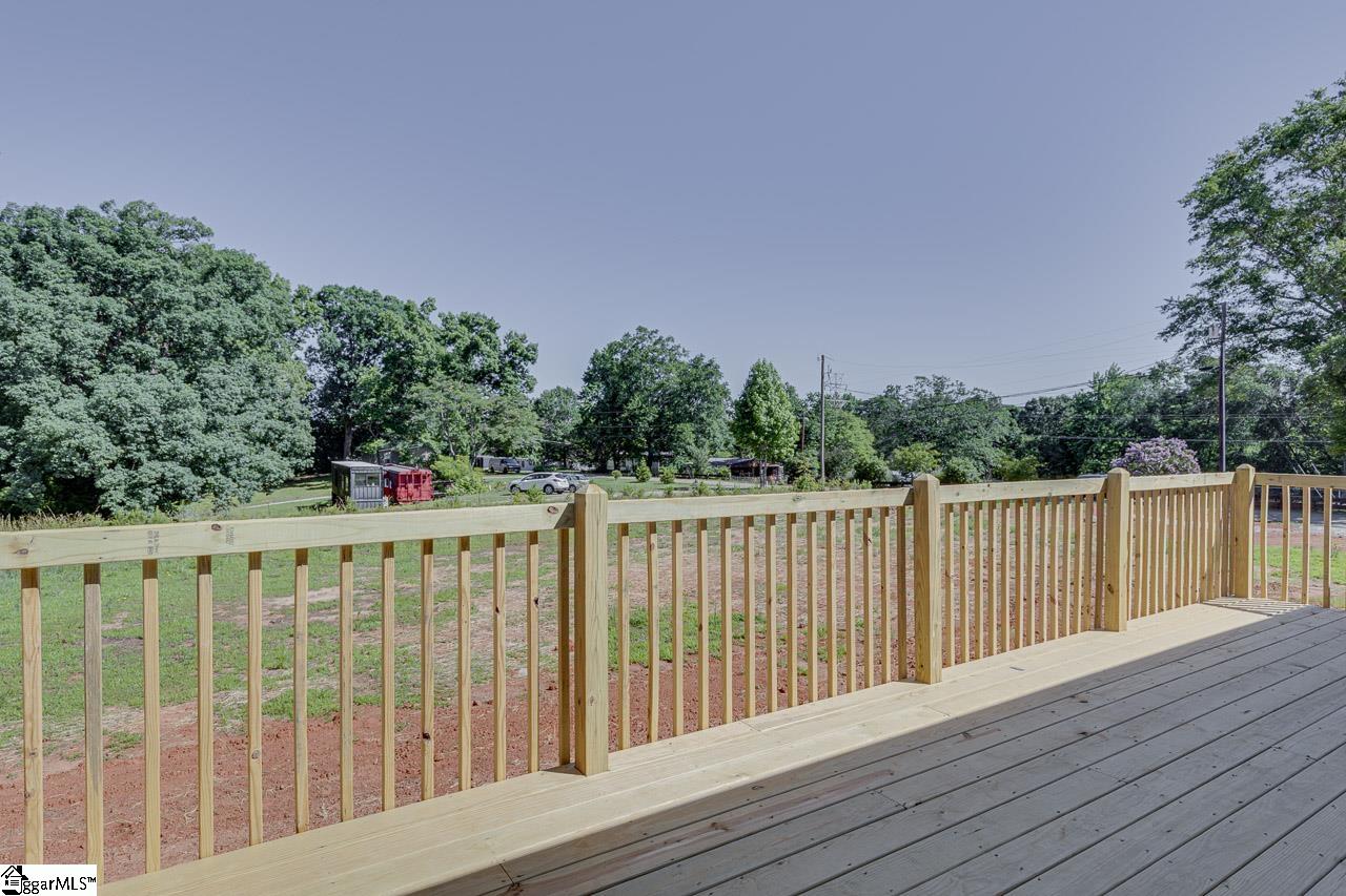 101 Garnet Lane Easley, SC 29640 - Photo 24 of 28