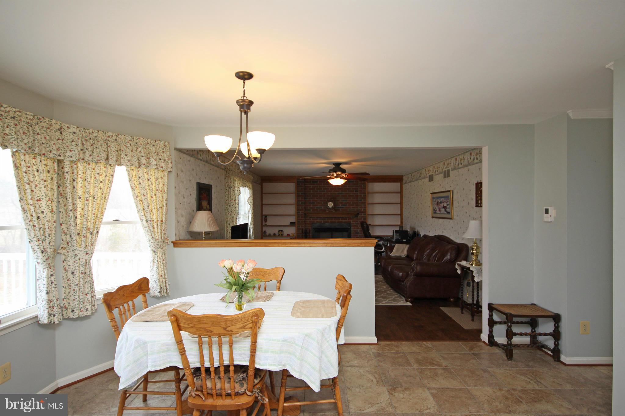 830-4 4 Seasons Road Westminster, MD 21157 - Photo 8 of 30 Interior (General)