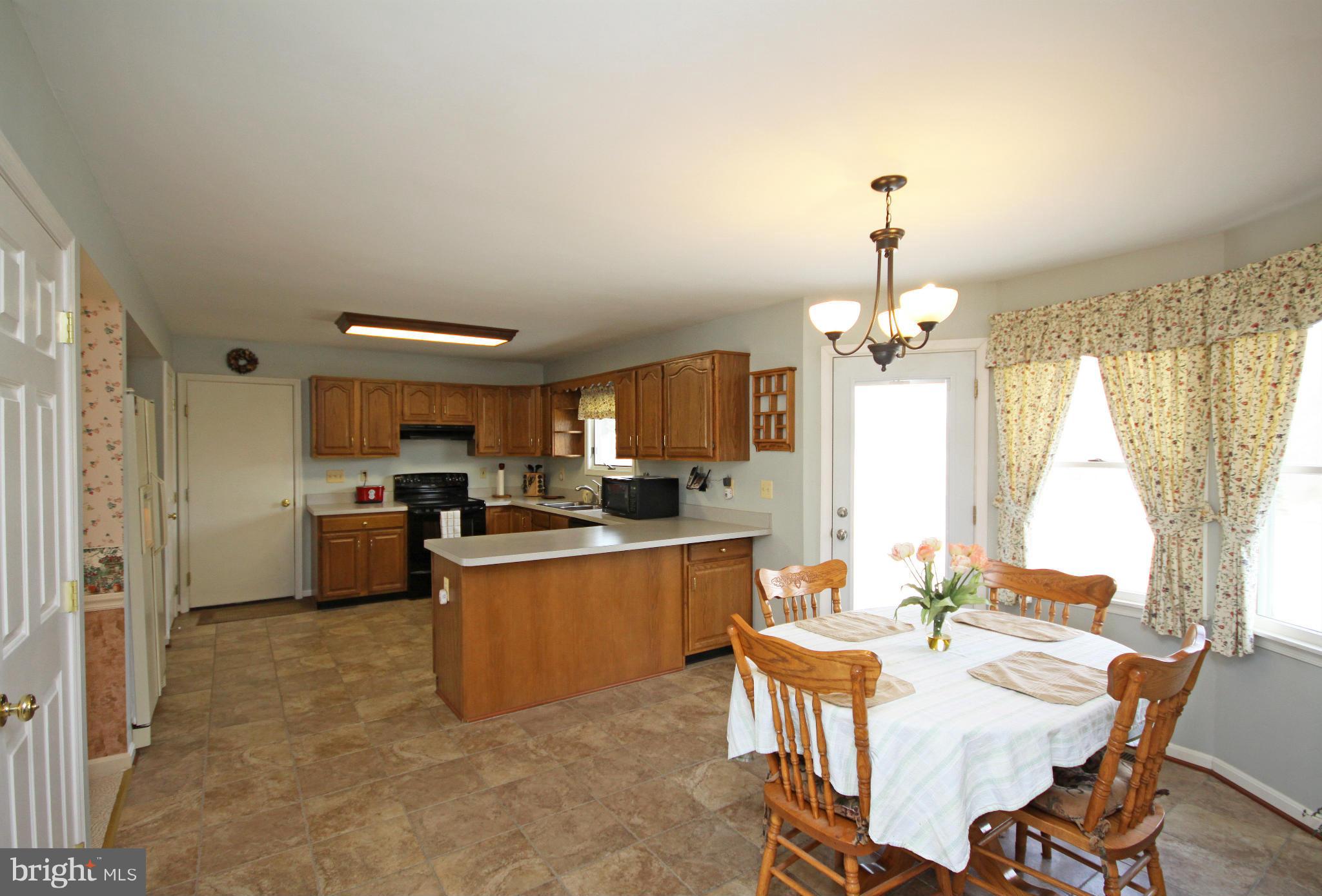 830-4 4 Seasons Road Westminster, MD 21157 - Photo 9 of 30 Interior (General)