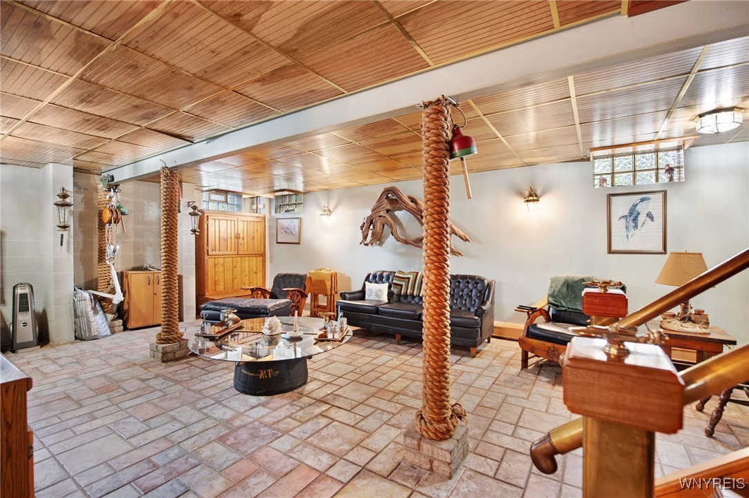 5275 Tonawanda Creek Road Pendleton, NY 14120 - Photo 25 of 27