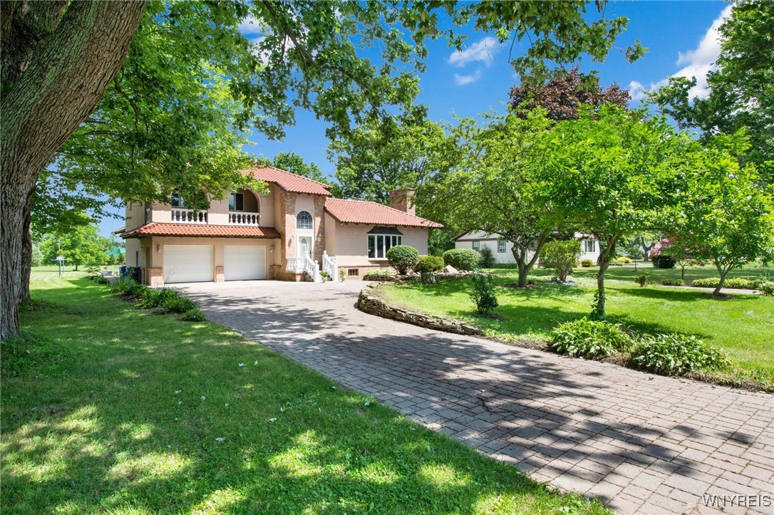 5275 Tonawanda Creek Road Pendleton, NY 14120 - Photo 3 of 27