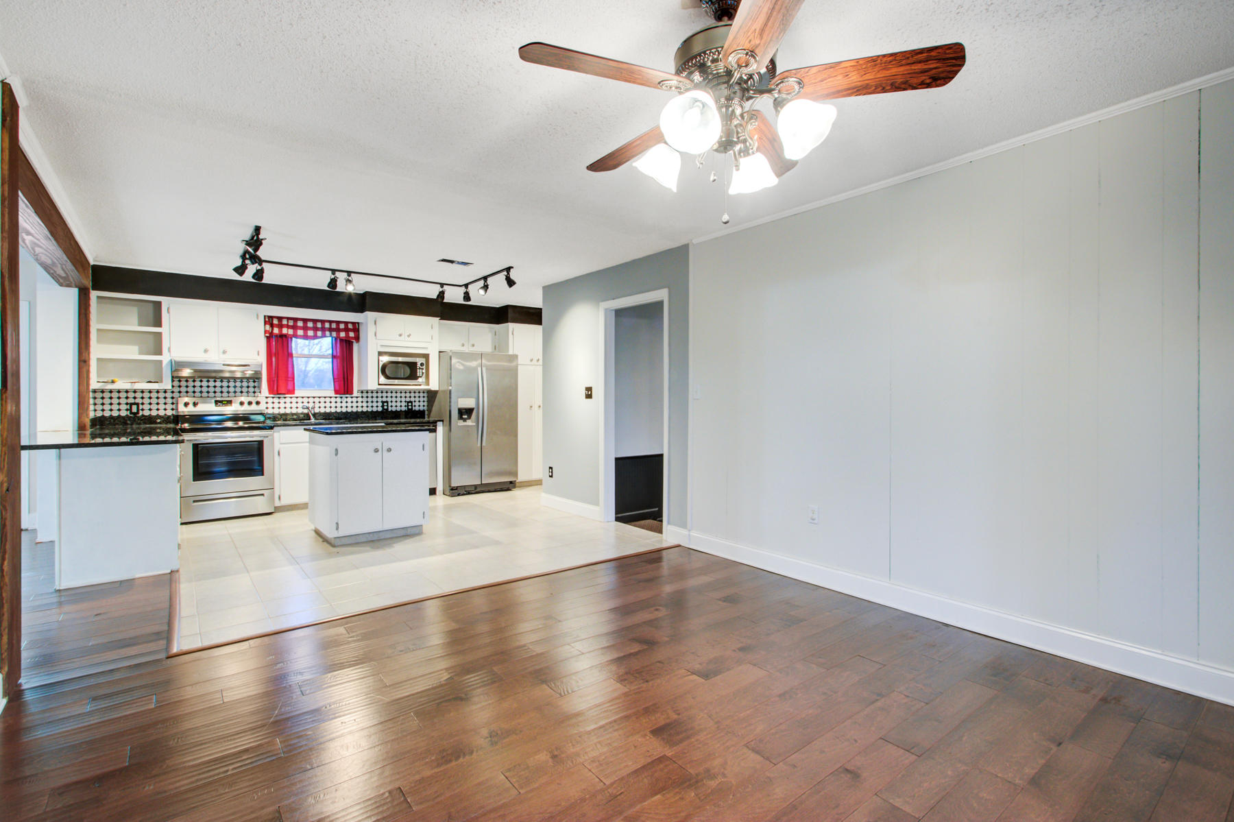 4649 Parishville Road Meggett, SC 29449 - Photo 8 of 46 4649 Parishville Rd, Megget SC (7)
